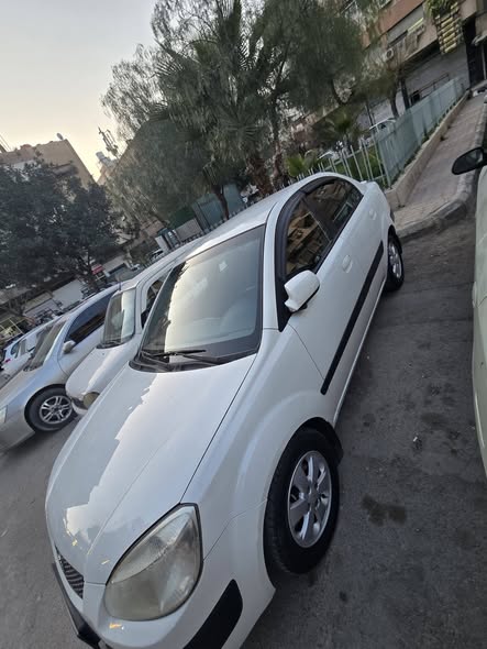 كيا ريو 2008 - صورة 2