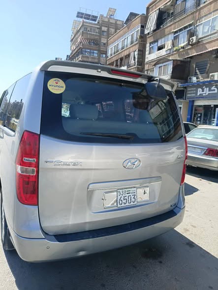 هيونداي ستاريكس 2011 - صورة 2