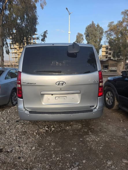 هيونداي H-1 2009 - صورة 4