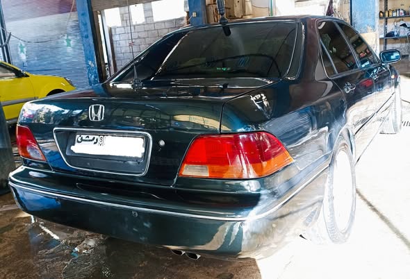 Honda Legend 1998 - صورة 5