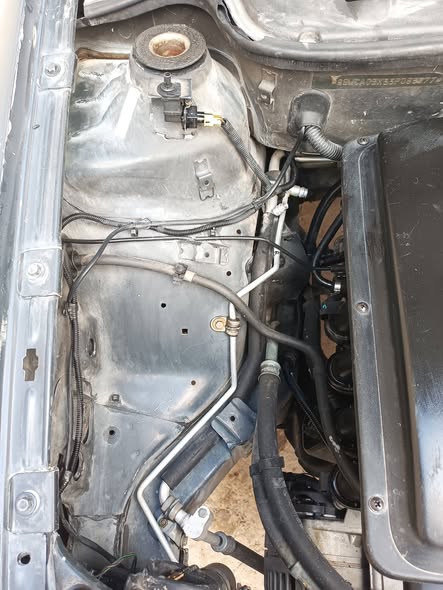 فولكس غول 2003 - صورة 4