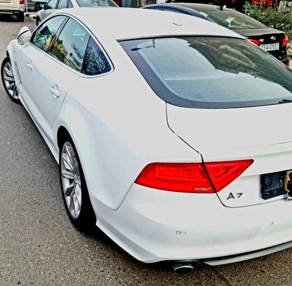أودي A7 2014 - صورة 2