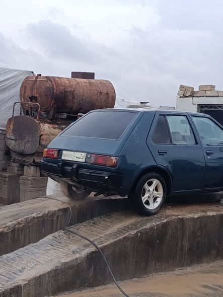 ميتسوبيشي لانسر 1983 - صورة 2