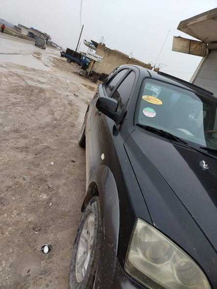 كيا سورينتو 2007 - صورة 4