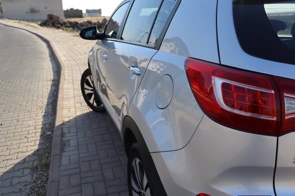 كيا سبورتاج 2011 - صورة 2