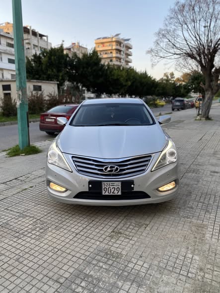 هيونداي أزيرا 2012 - صورة 1