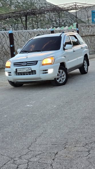 كيا سبورتاج 2005 - صورة 5