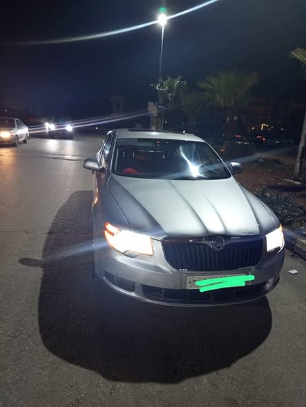 سكودا سوبرب 2009 - صورة 1