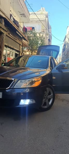 سكودا اوكتافيا 2009 - صورة 4