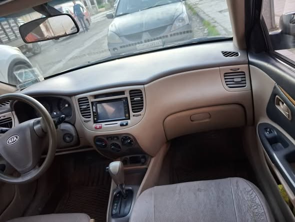 كيا ريو 2007 - صورة 3