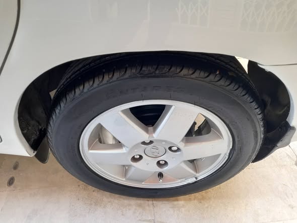 هيونداي لافتا 2008 - صورة 4