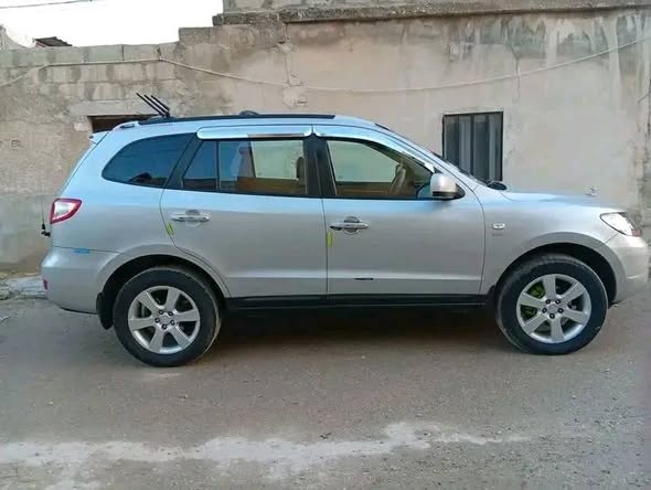 هيونداي سنتافي سي إم 2007 - صورة 5