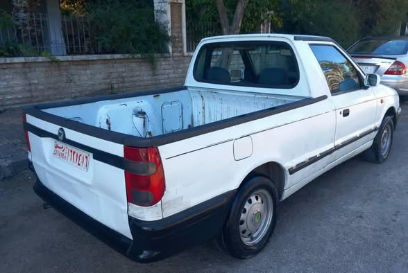 سكودا Kart 1997 - صورة 1