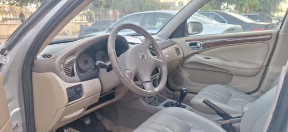 نيسان صني 2012 - صورة 4