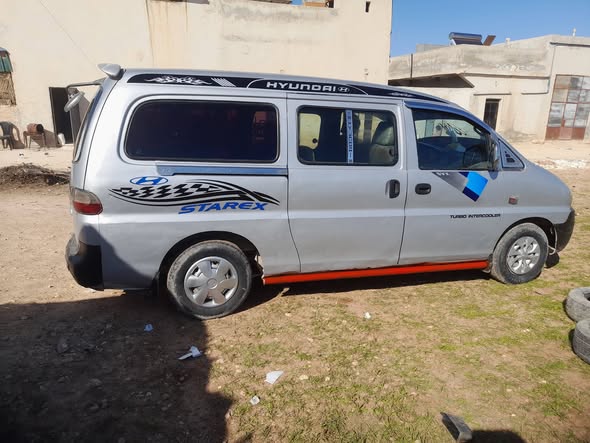 هيونداي ستاركس 2006 - صورة 5