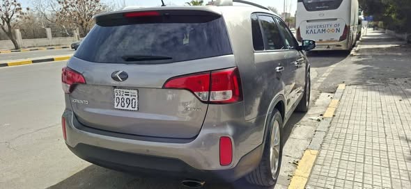 كيا سورنتو 2015 - صورة 3