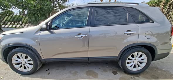 كيا سورنتو 2015 - صورة 4