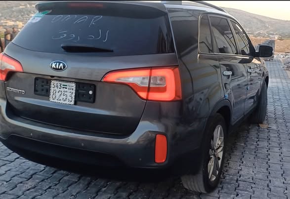 كيا سيرنتو 2014 - صورة 1