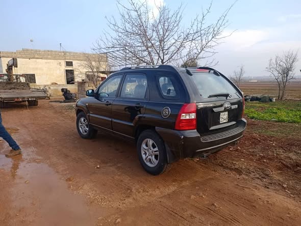 كيا سبورتاج 2005 - صورة 2