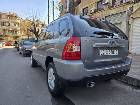 كيا سبورتاج 2009 - صورة 5