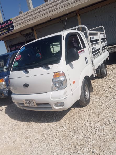 كيا 2700 2011 - صورة 1