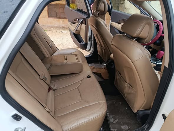 هيونداي ازيرا 2015 - صورة 2