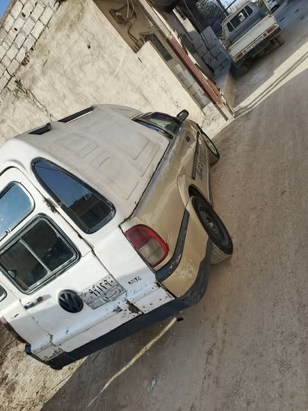 فولكس فاجن سافيرو 2004 - صورة 4