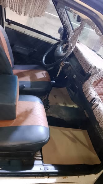 سكودا بيك اب 1994 - صورة 3