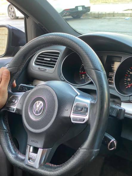 فولكس فاجن جولف 2011 - صورة 3