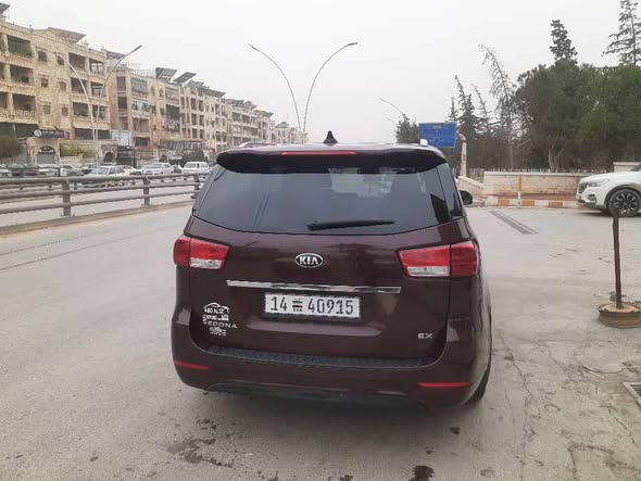 كيا كرنفال 2015 - صورة 2