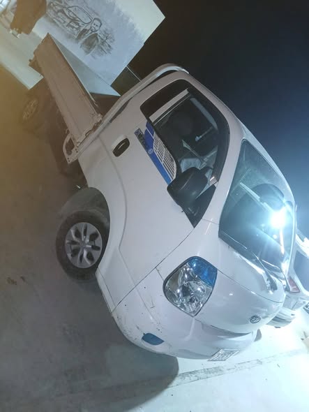 كيا 2700 2010 - صورة 5