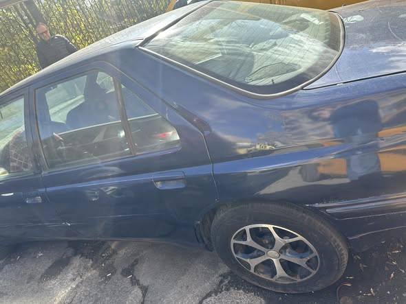 بيجو 605 1993 - صورة 2