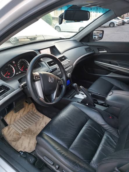 هوندا اكورد 2011 - صورة 4