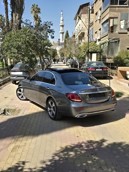 مرسيدس E300 2017 - صورة 2
