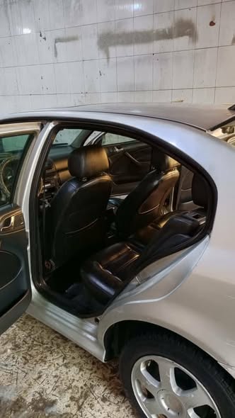 سكودا سوبرب 2001 - صورة 5