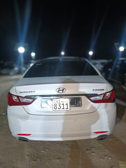 هيونداي سوناتا 2012 - صورة 2