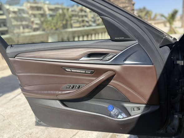 BMW 530i 2017 - صورة 4