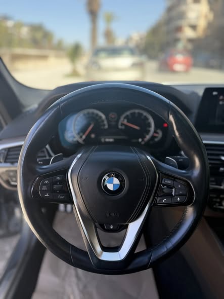 BMW 530i 2017 - صورة 5