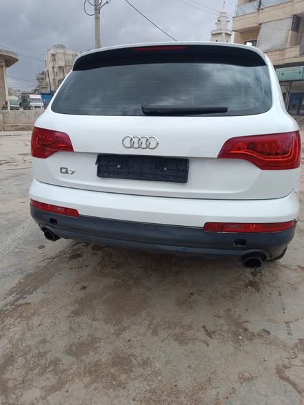 أودي Q7 2013 - صورة 1