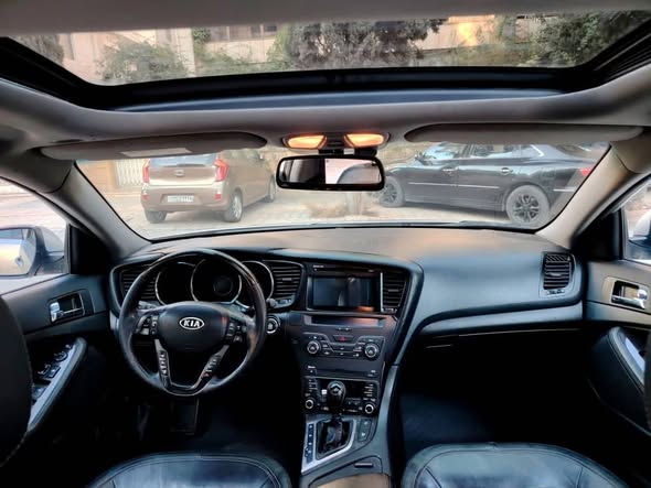 كيا اوبتما K5 2011 - صورة 4