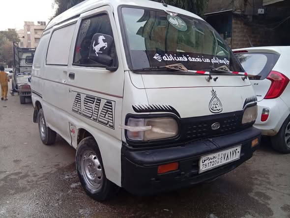 كيا تاونر 2001 - صورة 1