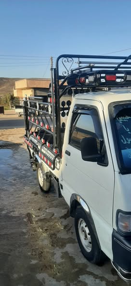 كيا تاونر 2001 - صورة 3