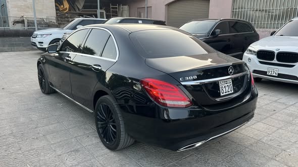 مرسيدس C300 2015 - صورة 5