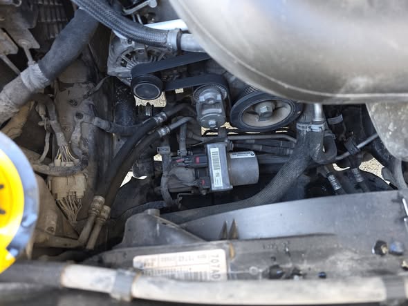 جيب جراند شيروكي 2015 - صورة 4