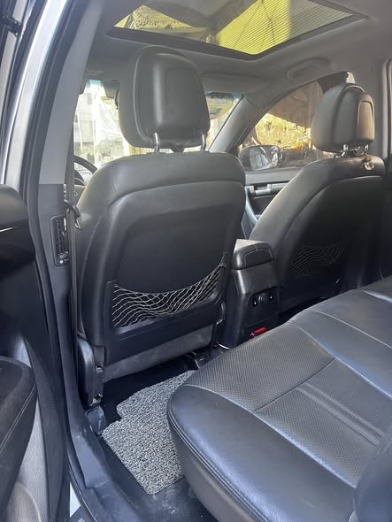 كيا سورينتو 2010 - صورة 5