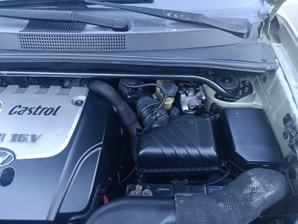 هيونداي سبورتاج 2005 - صورة 5