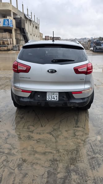 كيا سبورتاجR 2011 - صورة 2