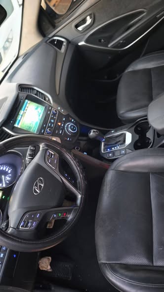 هيونداي سنتافي 2017 - صورة 3