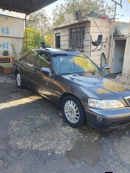 هوندا لوجند 1999 - صورة 4