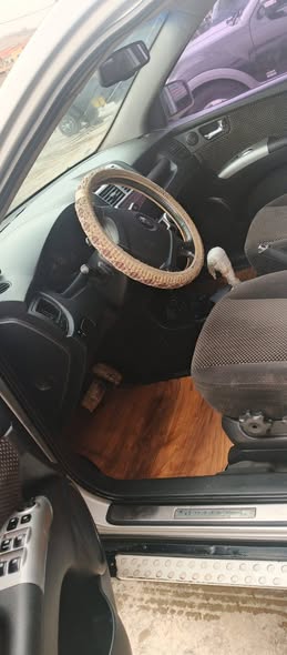 كيا اسبورتاج 2005 - صورة 4